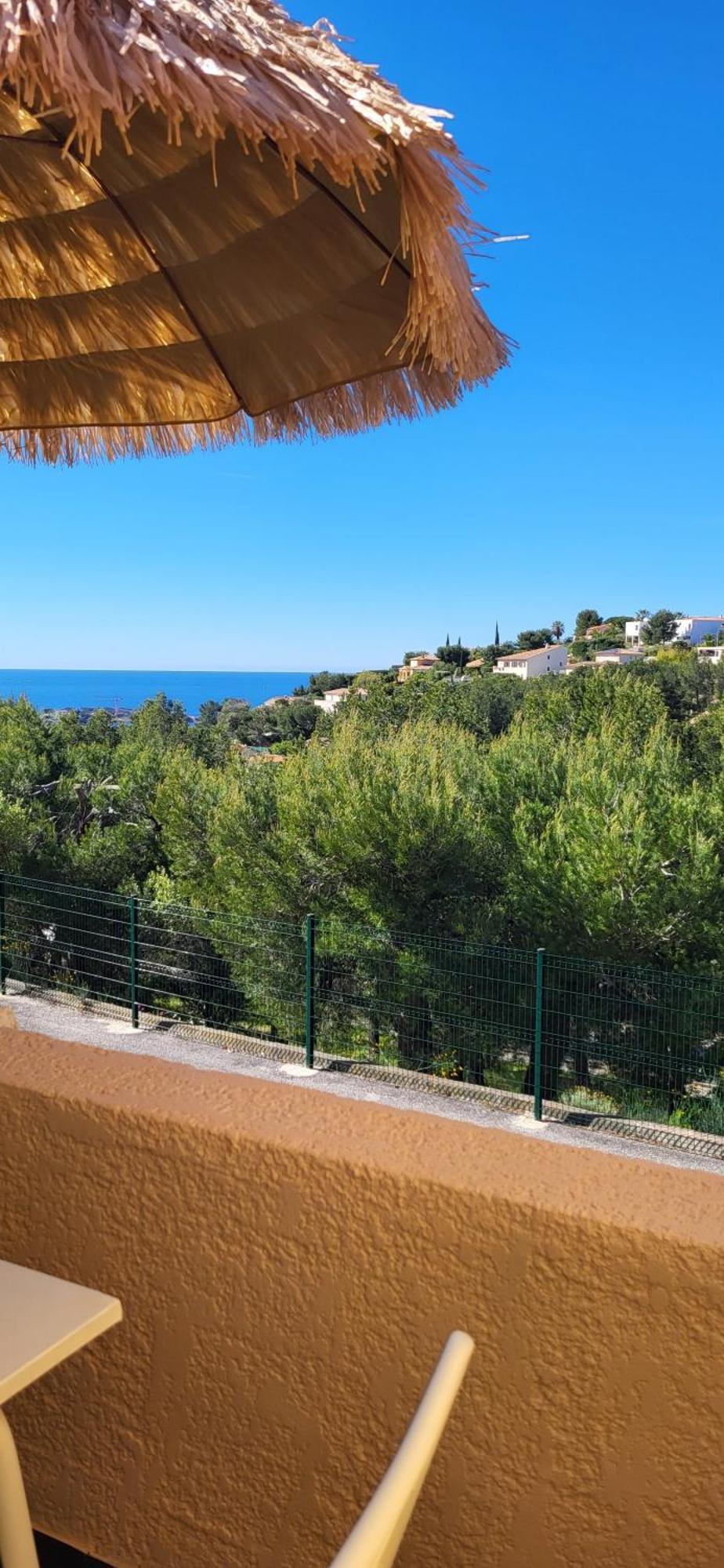 Appartement En Residence Avec Piscine Bandol Εξωτερικό φωτογραφία